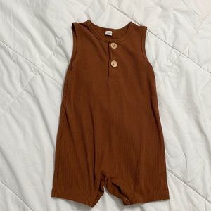 Brown ribbed romper